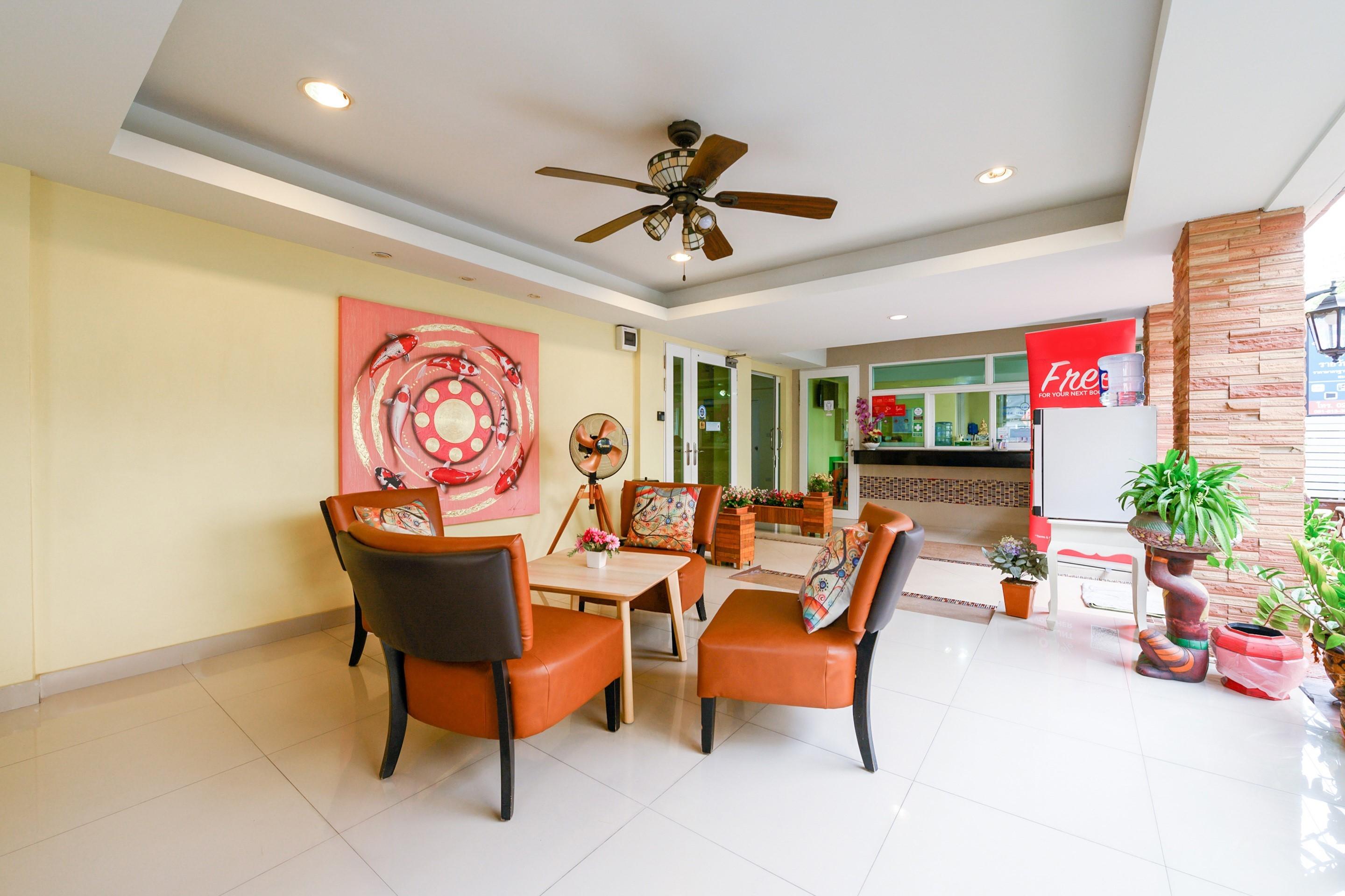 Salin Home Hotel Ramkhamhaeng Bangkok Exterior foto