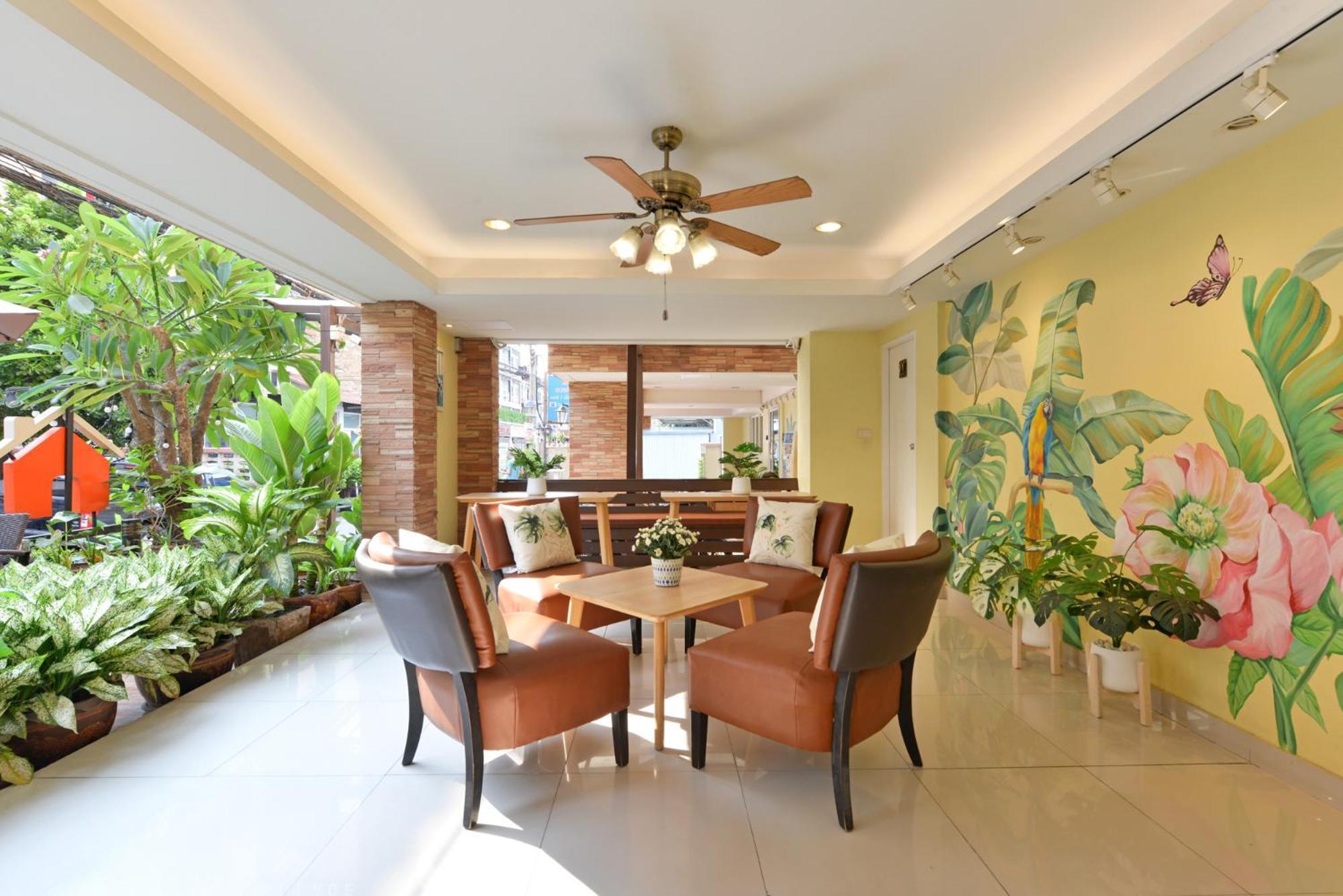Salin Home Hotel Ramkhamhaeng Bangkok Exterior foto