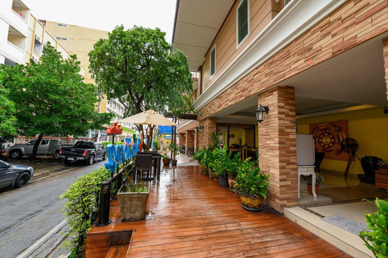 Salin Home Hotel Ramkhamhaeng Bangkok Exterior foto